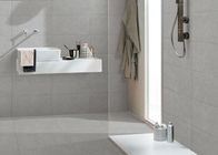 Telha moderna da porcelana do banheiro, R11 Grey Bathroom Tiles moderno 600x300mm