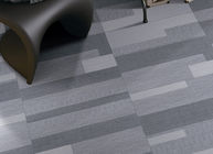 Prova escura de Grey Carpet Tiles Texture Scratch do projeto aleatório para a parede da sala de visitas