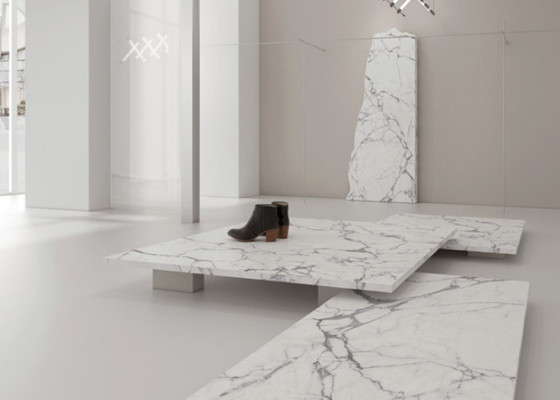 Elegantes azulejos de porcelana branca polida resistentes a manchas e arranhões para espaços residenciais