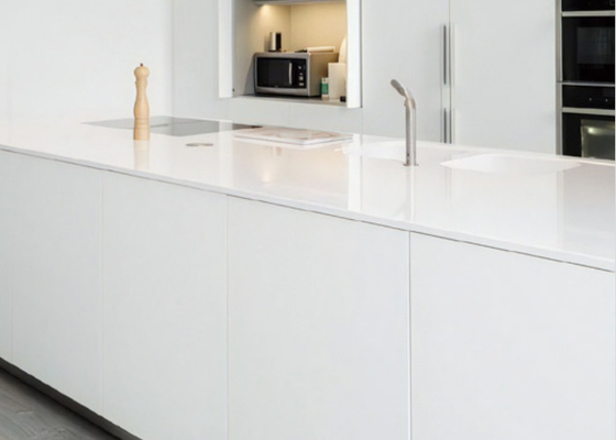 Telhas de porcelana resistentes a arranhões 3 padrões de design Absorção de água < 0,5% Para decoração interior elegante