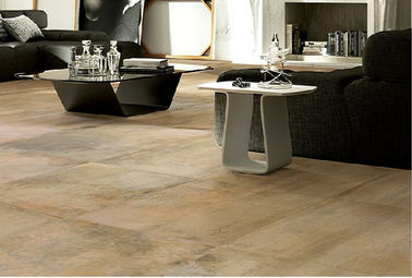 Coloração acidental amarela dos importadores internos da telha 60x60 Cm da porcelana do olhar do cimento